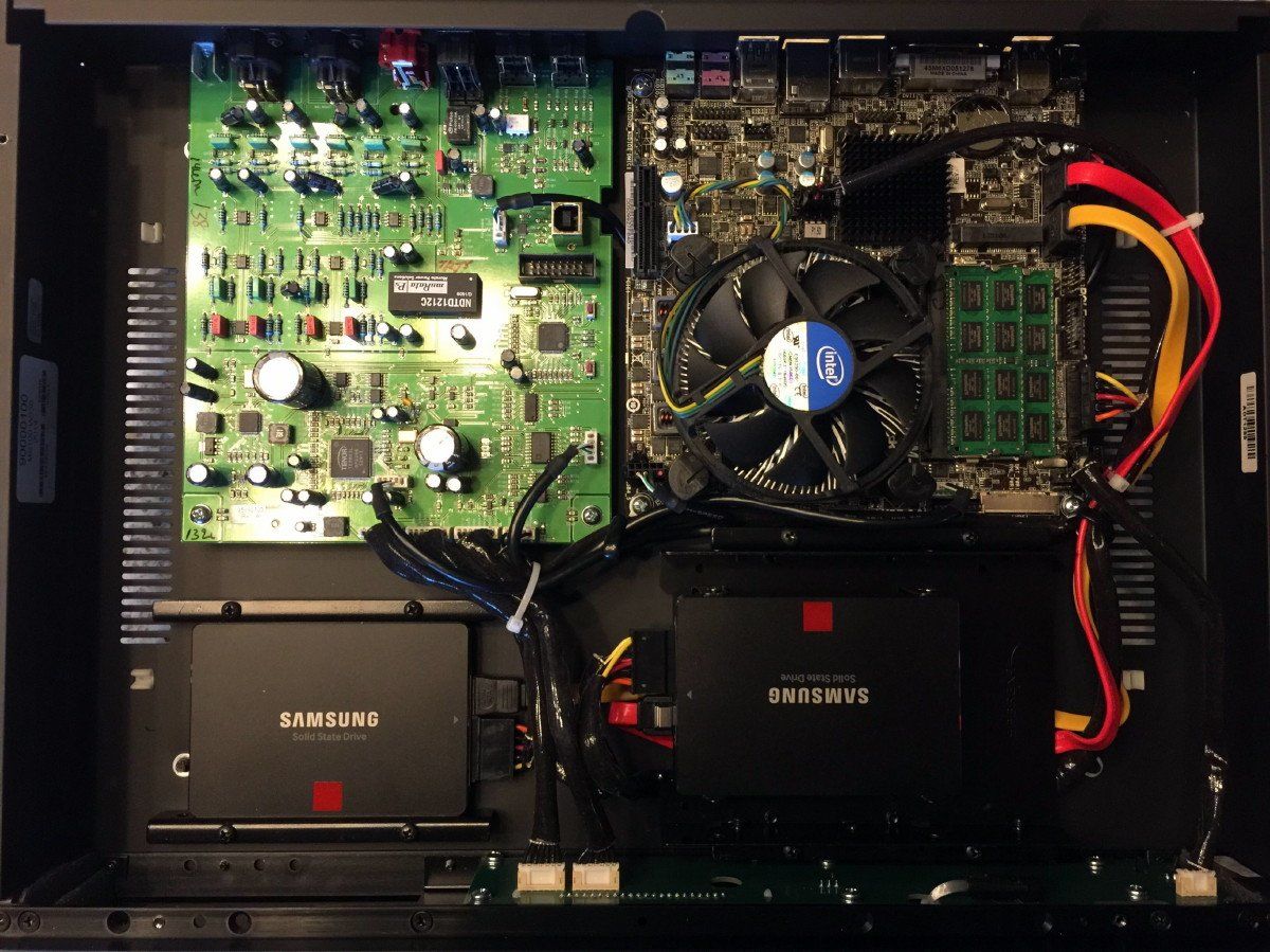 McIntosh MB100 McIntosh Laboratories Сетевые аудиоплееры