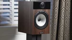 Fyne Audio F301i Walnut